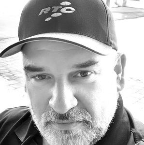 Meet your Posher, Pat